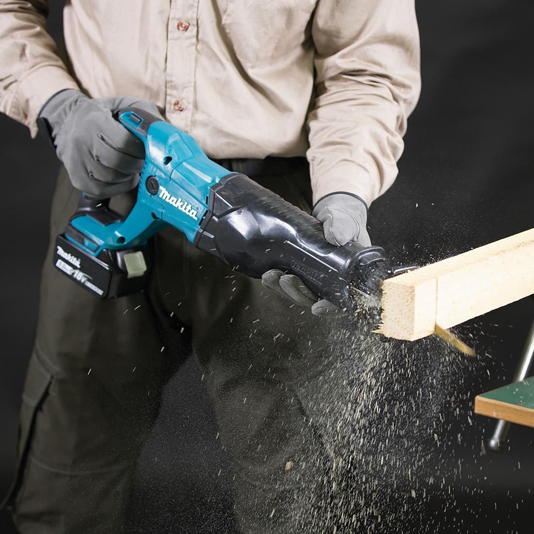 Makita dlx2131mj1 online